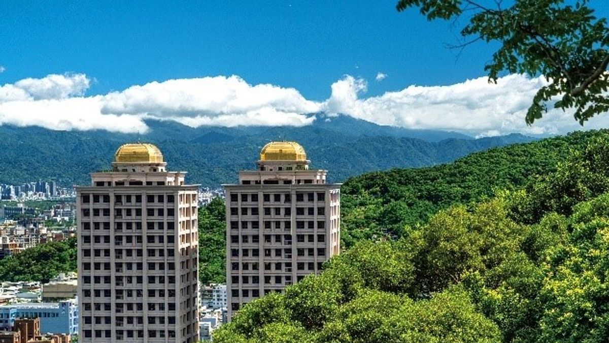 「新北陽明山」水碓公園第一排素地極稀,祥德整闢近2000坪帝寶建築,吸引講究健康養生的菁英人士。(圖/業者提供) 「新北陽明山」水碓公園第一排素地極稀,祥德整闢近2000坪帝寶建築,吸引講究健康養生的菁英人士。(圖/業者提供)