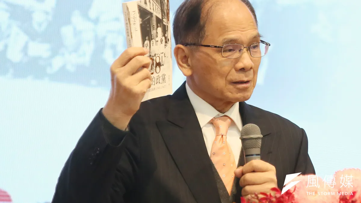 立法院長游錫堃出席「台灣議會設置請願運動百年精華展」開幕活動。(柯承惠攝)