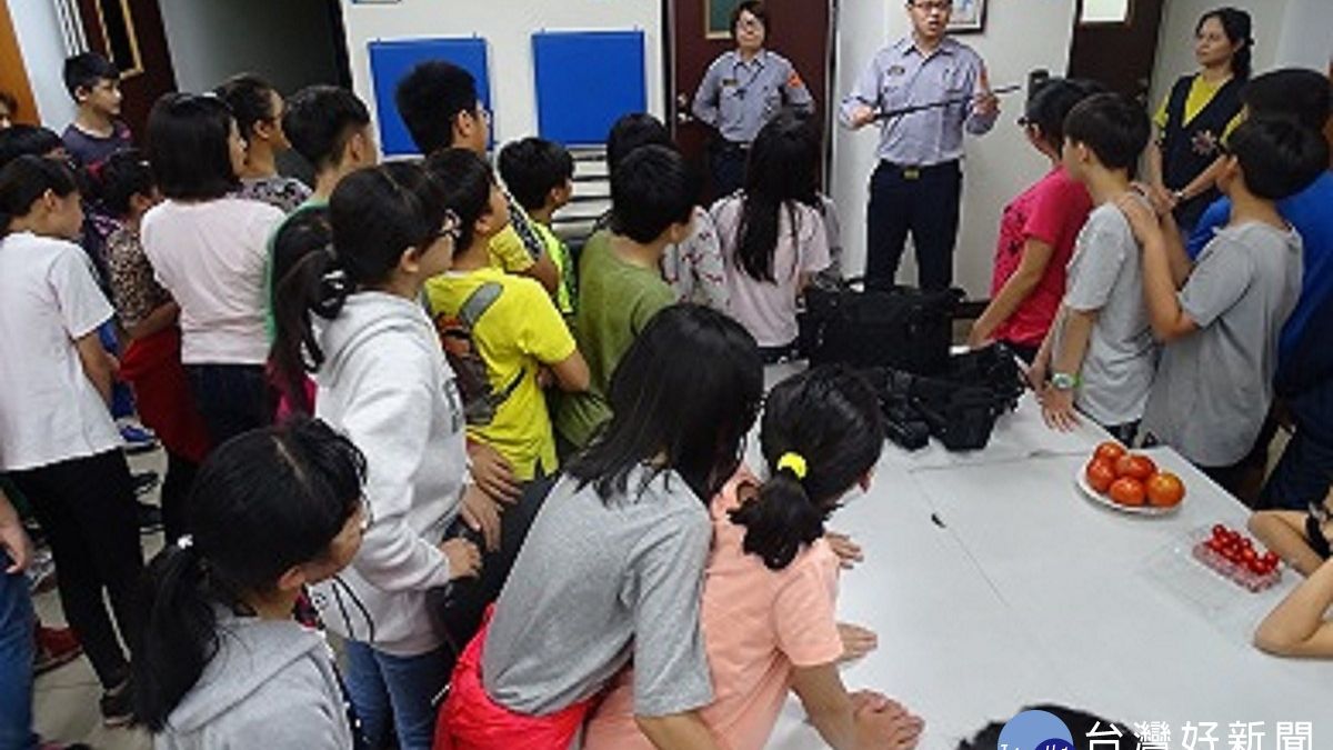 向下扎根法治教育 雙蓮國小參訪大同分局 向下扎根法治教育 雙蓮國小參訪大同分局