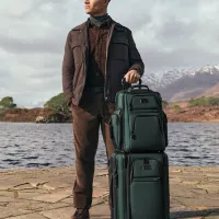 TUMI REVEALS FALL/WINTER 2026 COLLECTION WITH CAMPAIGN FOLLOWING LANDO NORRIS' PATH TO NEW PEAKS TUMI REVEALS FALL/WINTER 2026 COLLECTION WITH CAMPAIGN FOLLOWING LANDO NORRIS' PATH TO NEW PEAKS