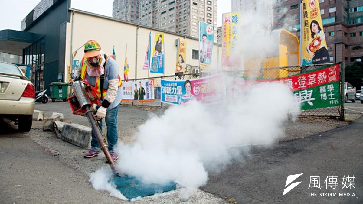 氣爆陰影猶存,讓民眾對噴藥驅蚊的觀感不佳。 氣爆陰影猶存,讓民眾對噴藥驅蚊的觀感不佳。