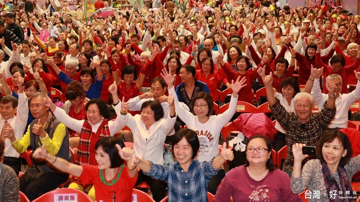 新北老年人口近46萬居全國之冠 明年推銀髮大學院 新北老年人口近46萬居全國之冠 明年推銀髮大學院