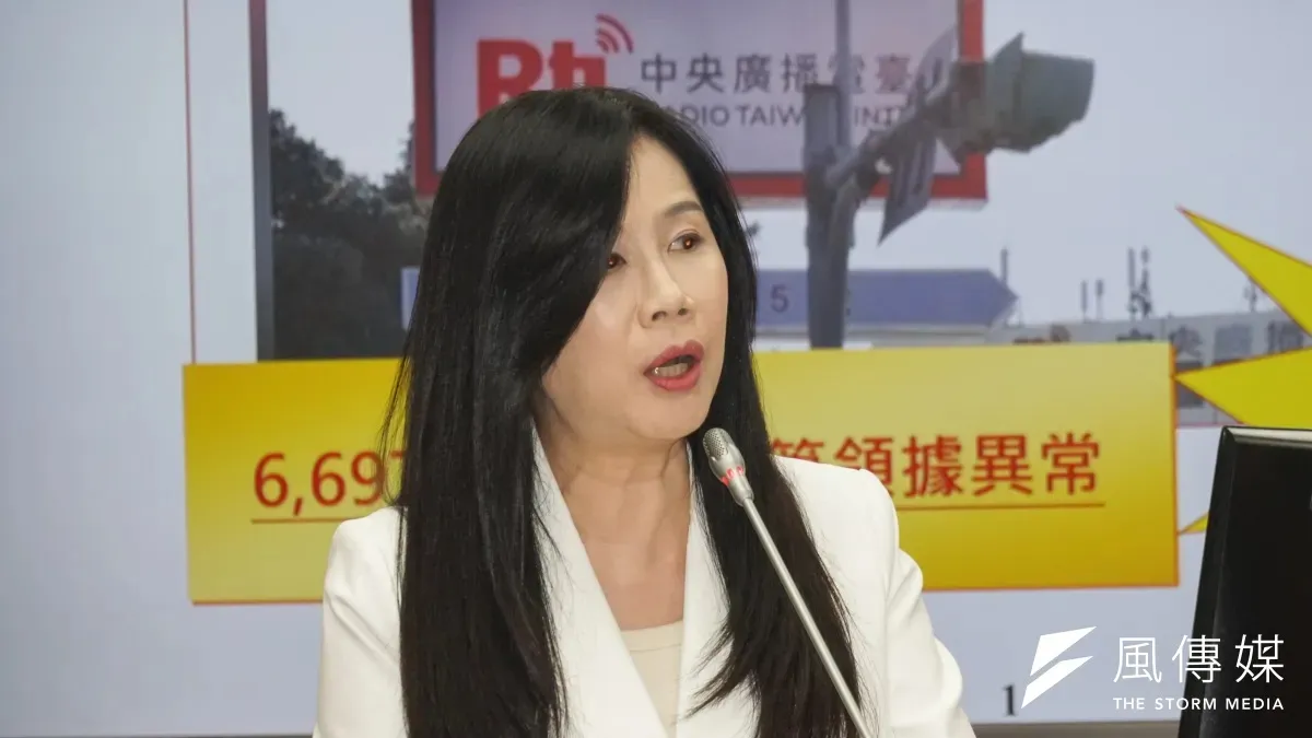 立委萬美玲擔任桃園市議員期間揭發校園簽賭導致學生輕生悲劇,意外發現兒子涉案,親自將他移送法辦。(資料照,蔡親傑攝)