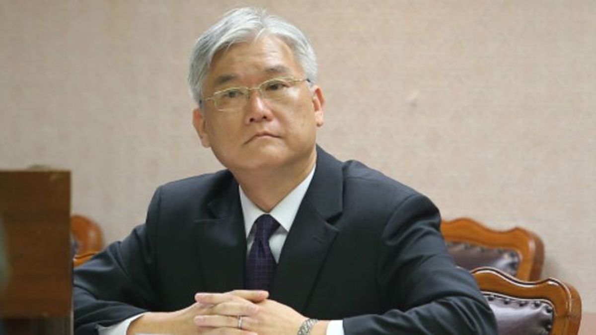 正在美國訪問的陸委會主委夏立言表示,兩岸問題複雜,無論哪一黨總統參選人,都應該清楚闡述自己的立場。(資料照片,吳逸驊攝) 正在美國訪問的陸委會主委夏立言表示,兩岸問題複雜,無論哪一黨總統參選人,都應該清楚闡述自己的立場。(資料照片,吳逸驊攝)