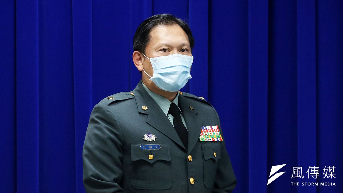 國防部發言人史順文少將25日出席國防部例行記者會,針對共機擾台相關應處進行說明。(蘇仲泓攝) 國防部發言人史順文少將25日出席國防部例行記者會,針對共機擾台相關應處進行說明。(蘇仲泓攝)
