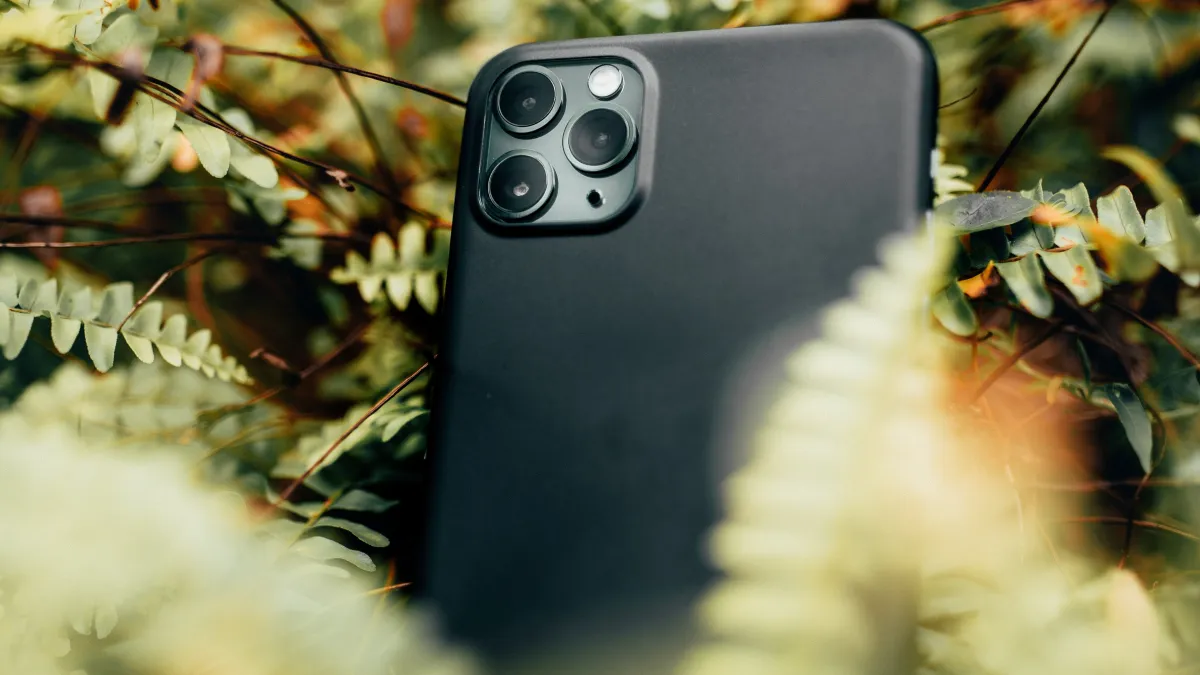 有消息指出,iPhone 16 Pro Max將搭載超長焦潛望式鏡頭。(圖/Pexels)