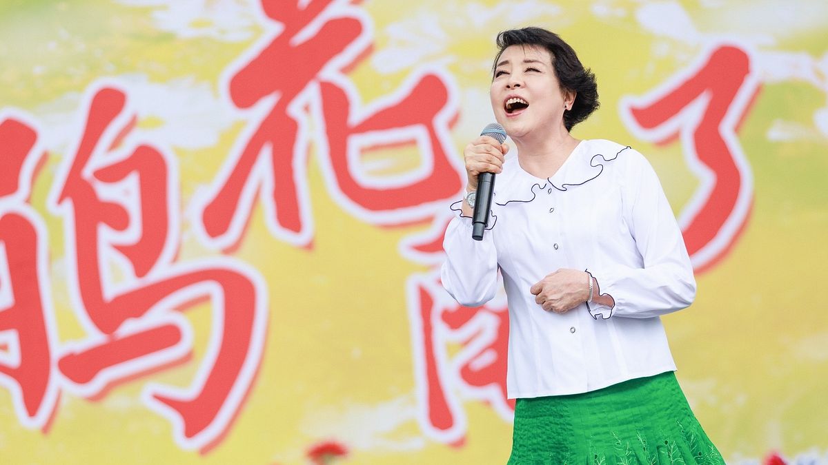 竹縣文化局美術館-簡文秀高歌鼓舞「北師·竹塹藝術展」。(圖/億光文化基金會提供) 竹縣文化局美術館-簡文秀高歌鼓舞「北師·竹塹藝術展」。(圖/億光文化基金會提供)