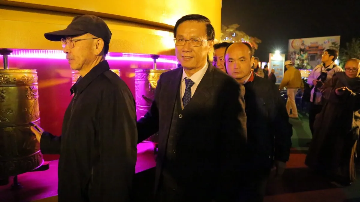 南投燈會取消主燈點燈儀式 經輪下為災區祈福