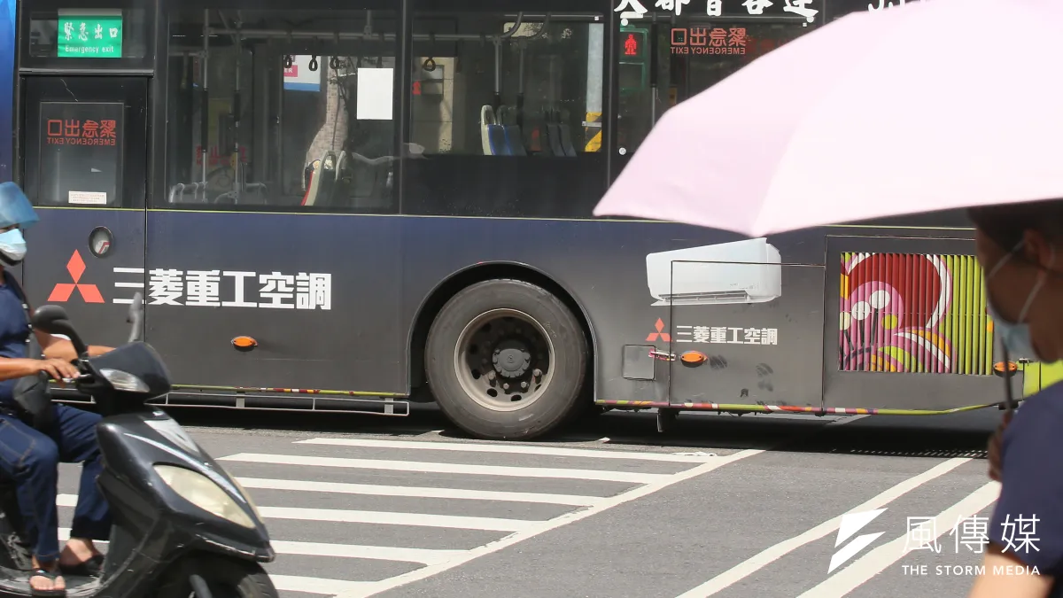 台北市政府16日公布3例確診者足跡,其中案15458為218路線公車司機,在12日至14日期間仍有上班。圖為示意圖(資料照,柯承惠攝)
