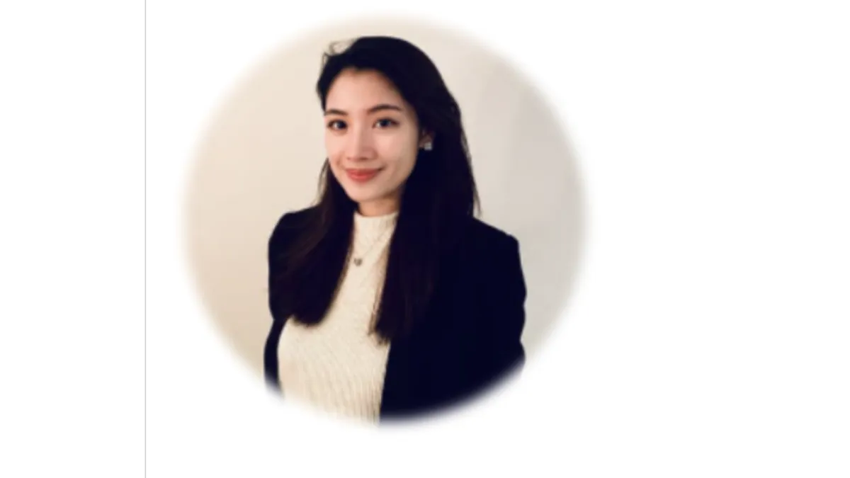 薄瓜瓜迎娶宜蘭羅東博愛醫院創辦人許文政的孫女許惠瑜,英文名是Deffany Hsu。 (取自加拿大媽媽部落網站)