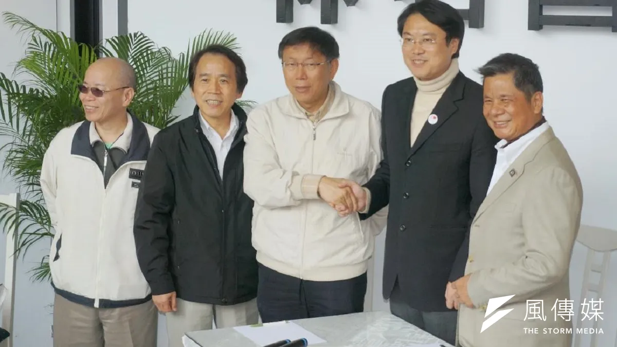 台北市長柯文哲1日會基隆市長林右昌,談基北合作。(此為九合一選舉後之資料照/取自林右昌臉書)