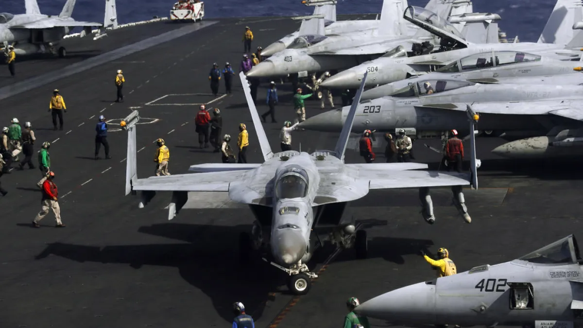 2018年11月20日,美國航空母艦「雷根號」(USS Ronald Reagan)將訪問香港,開放媒體採訪。(AP)