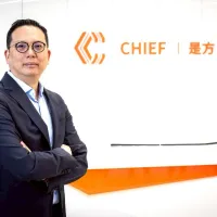 是方董事長邵泓嘉表示,是方在網路基礎設施的穩定連線和備援設施,已獲得全球科技龍頭Google的嚴格驗證與高度肯定,站穩台灣網路戰略樞紐地位。 是方董事長邵泓嘉表示,是方在網路基礎設施的穩定連線和備援設施,已獲得全球科技龍頭Google的嚴格驗證與高度肯定,站穩台灣網路戰略樞紐地位。