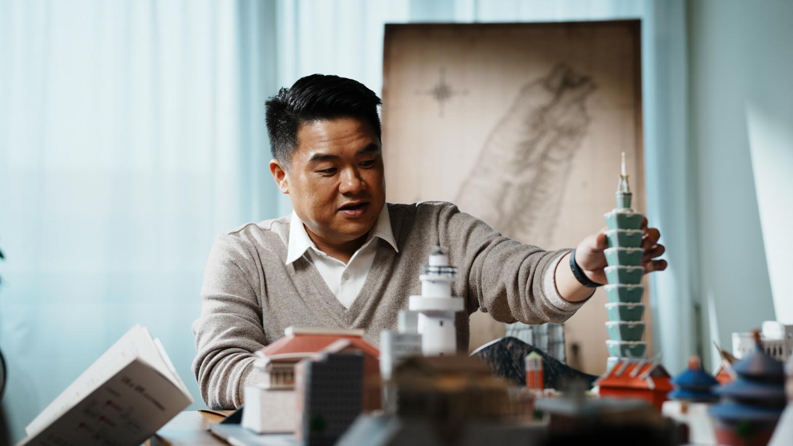 知識衛星攜手呂捷開講! 從臺灣史28個關鍵現場 看懂當代商業決策