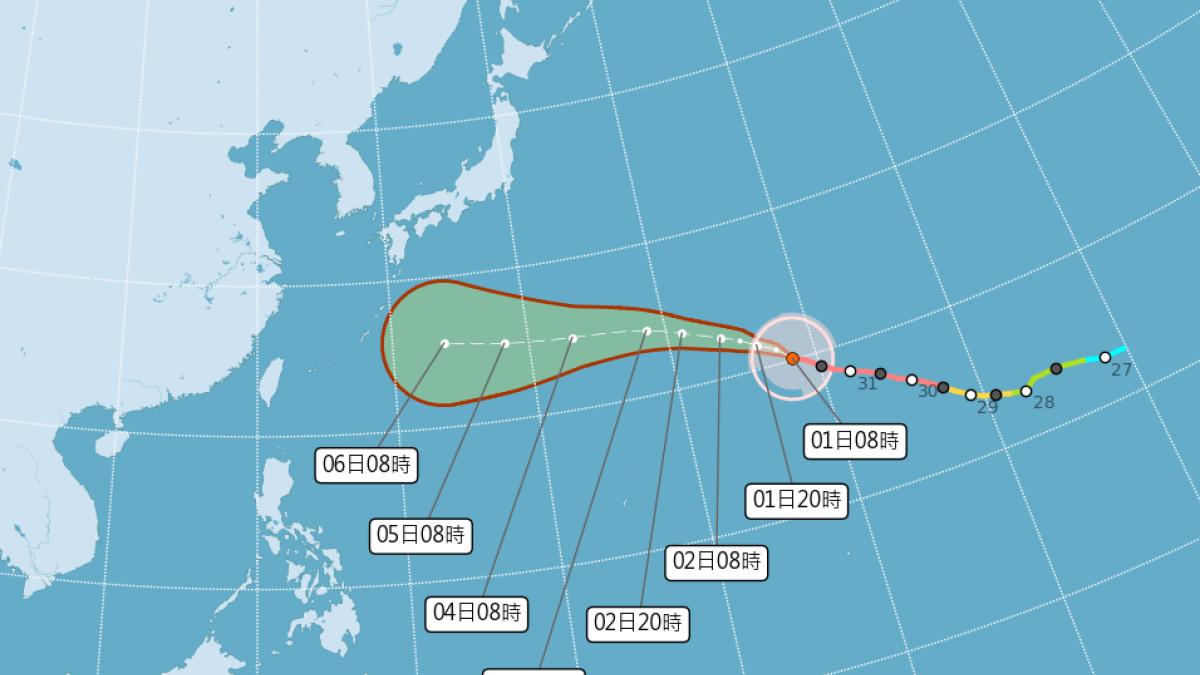 強颱「白海豚」眼牆置換中!恐撲沖繩、琉球 最新路徑曝光