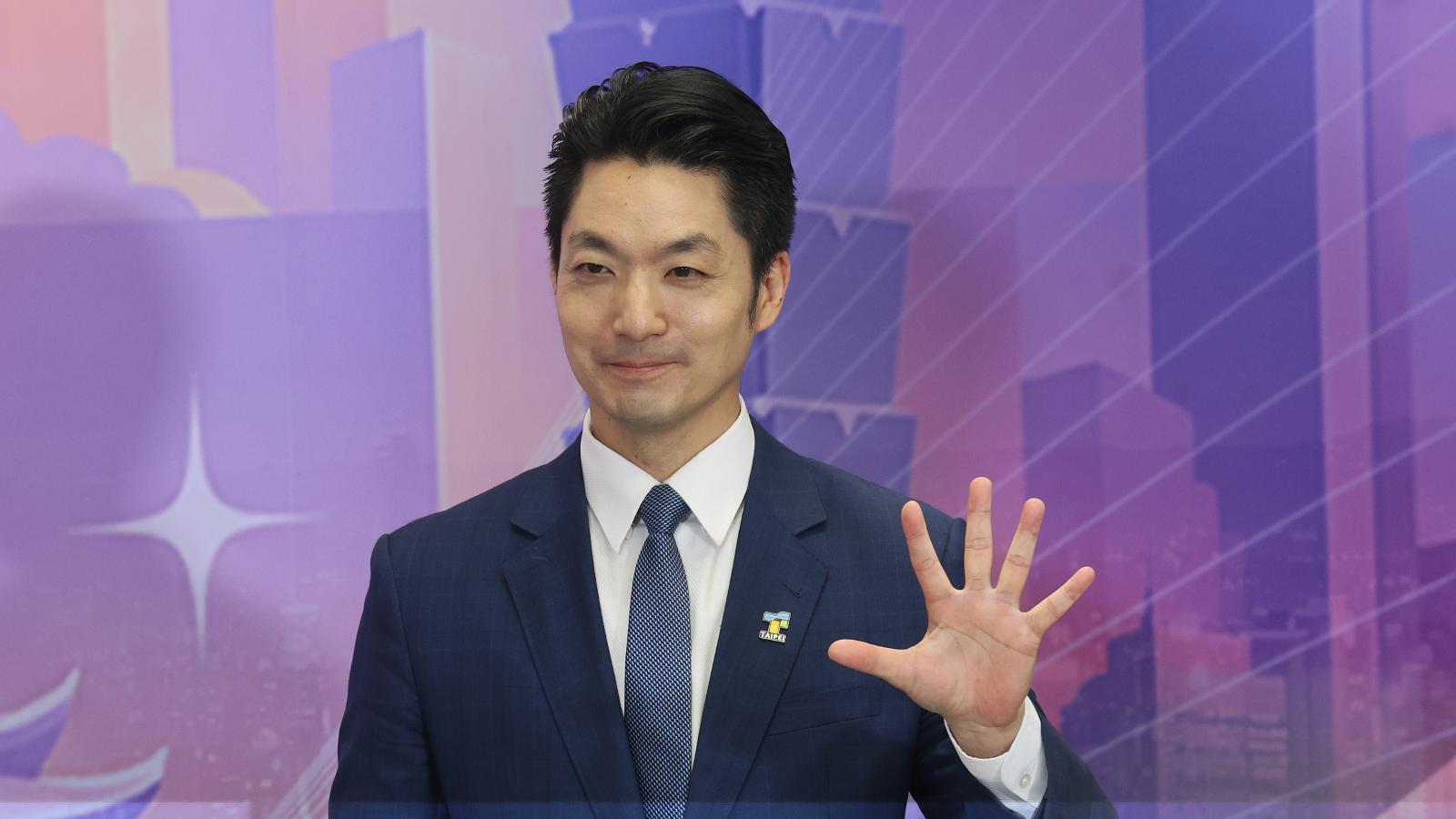 台北市長電視辯論》蔣萬安向小草喊話示好:感謝柯文哲打下堅實基礎