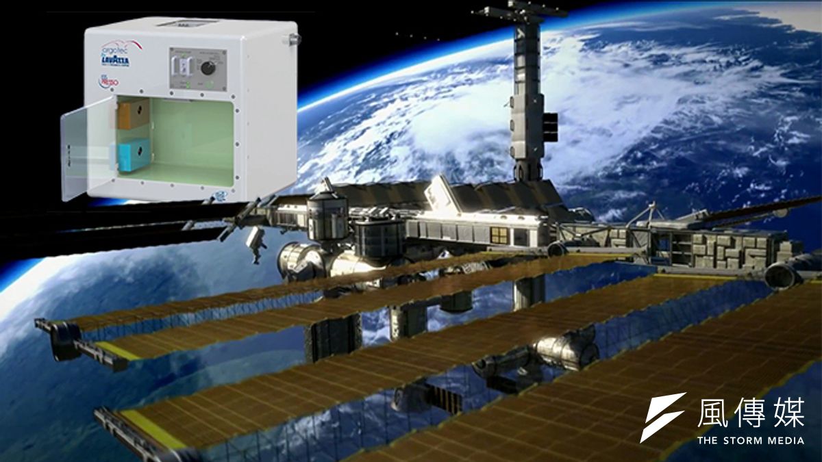 咖啡機上太空,國際太空站上的太空人很快就可以喝到現煮咖啡!(取自YouTube) 咖啡機上太空,國際太空站上的太空人很快就可以喝到現煮咖啡!(取自YouTube)