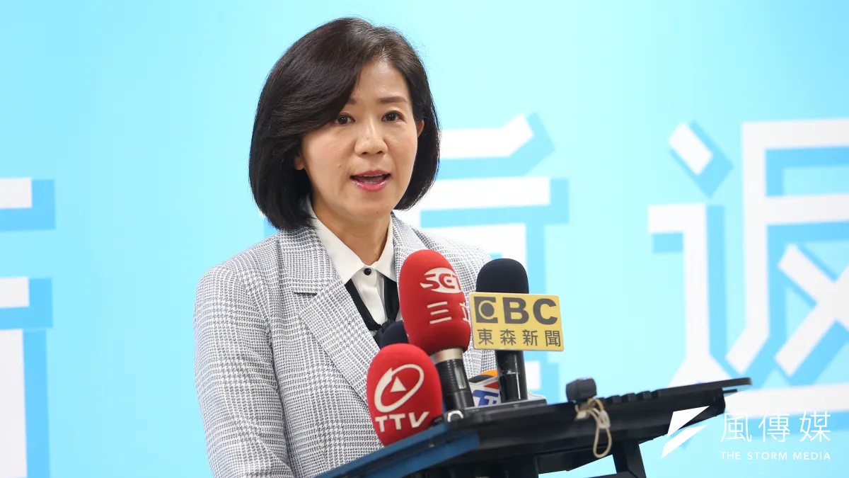 針對行政院紓困方案,國民黨文傳會主委王育敏(見圖)、副主委王鴻薇、黃子哲29日舉行記者會,羅列紓困方案的5大缺失。(資料照,顏麟宇攝)