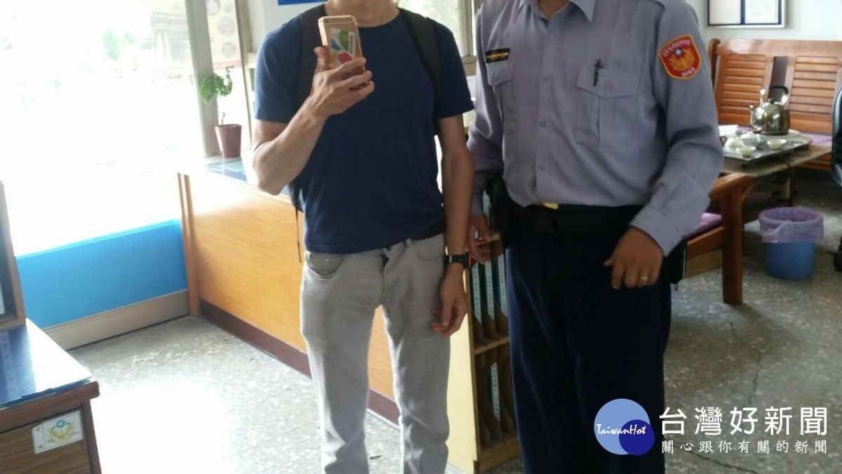 香客大甲媽祖遶境掉手機 警方追一個月破案 香客大甲媽祖遶境掉手機 警方追一個月破案