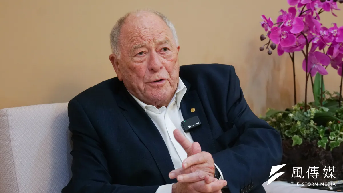 Nobel Prize in Chemistry laureate Kurt Wüthrich speaks with 風傳媒 in an exclusive interview. (Photo by Tsai Chin-chieh)