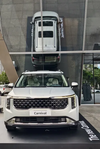 更大器、更科技!Kia Carnival改款上市、三車型164.9萬元起 13 KIA 241205-3