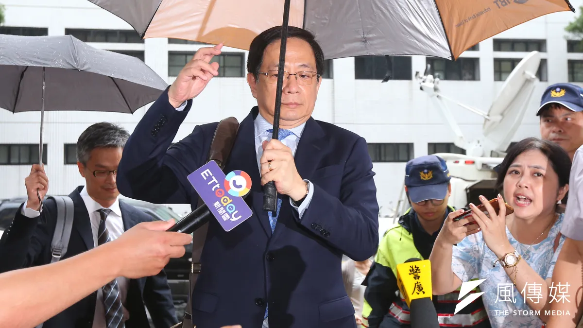 監察院彈劾台大校長管中閔,對管寫社論屢屢用「匿名投稿」形容。圖為管中閔公務員懲戒委員會「管中閔懲戒案準備程序庭」。(顏麟宇攝)