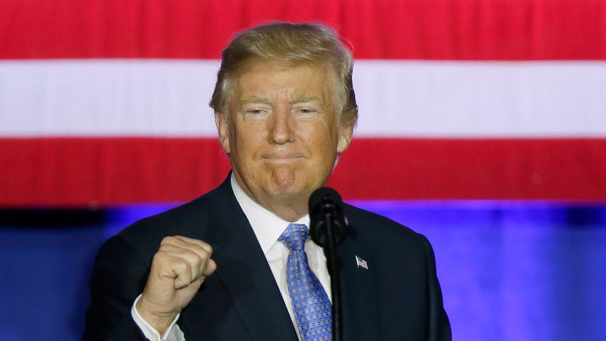 美國總統川普27日公布大規模減稅方案(AP) 美國總統川普27日公布大規模減稅方案(AP)