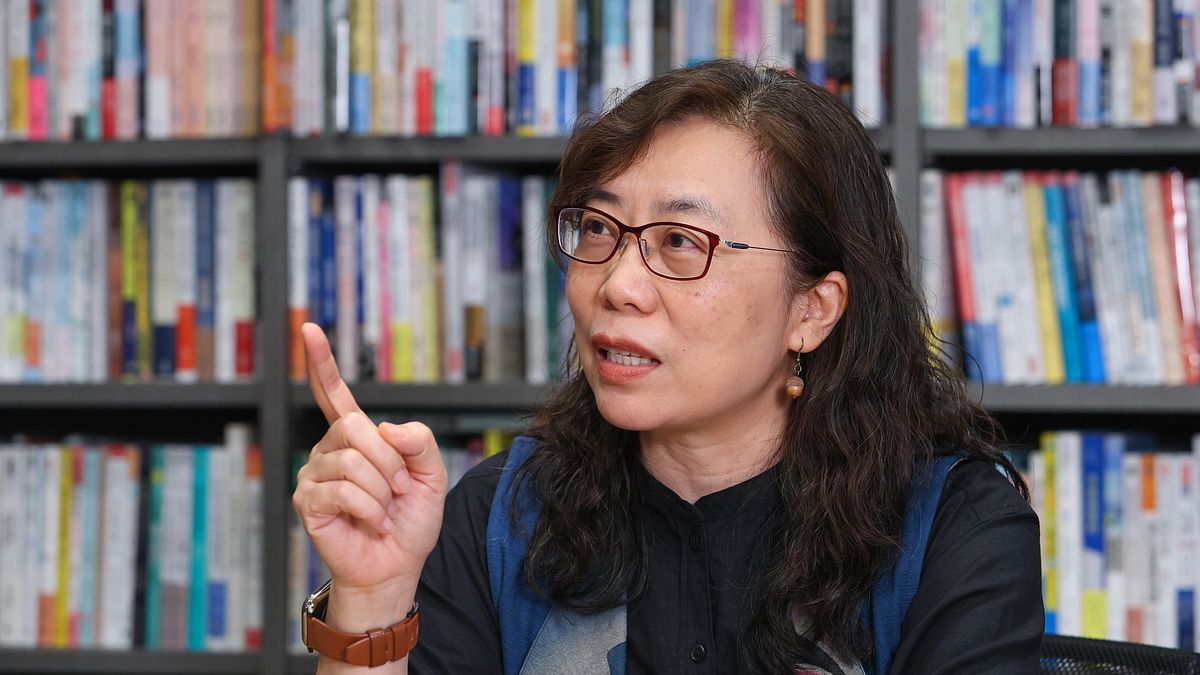 《造山者-世紀的賭注》導演蕭菊貞接受《風傳媒》專訪。(顏麟宇攝) 《造山者-世紀的賭注》導演蕭菊貞接受《風傳媒》專訪。(顏麟宇攝)