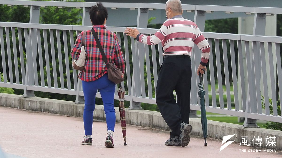 氣象局表示,未來一週主要有2波東北季風影響,週末水氣較多、降雨範圍較大。(資料照/柯承惠攝) 氣象局表示,未來一週主要有2波東北季風影響,週末水氣較多、降雨範圍較大。(資料照/柯承惠攝)