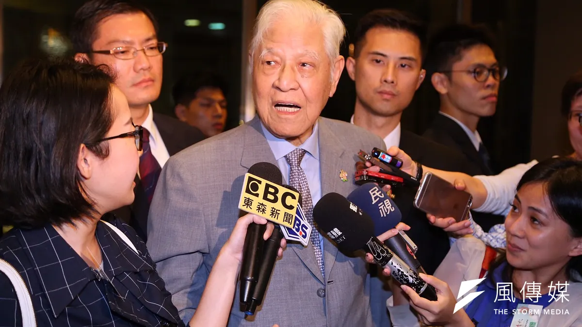 李登輝基金會24日晚間依例舉行募款餐會,但席開破70桌場面背後,李登輝及蔡英文2位卸任、現任總統關係已具體生變。(蔡耀徵攝)