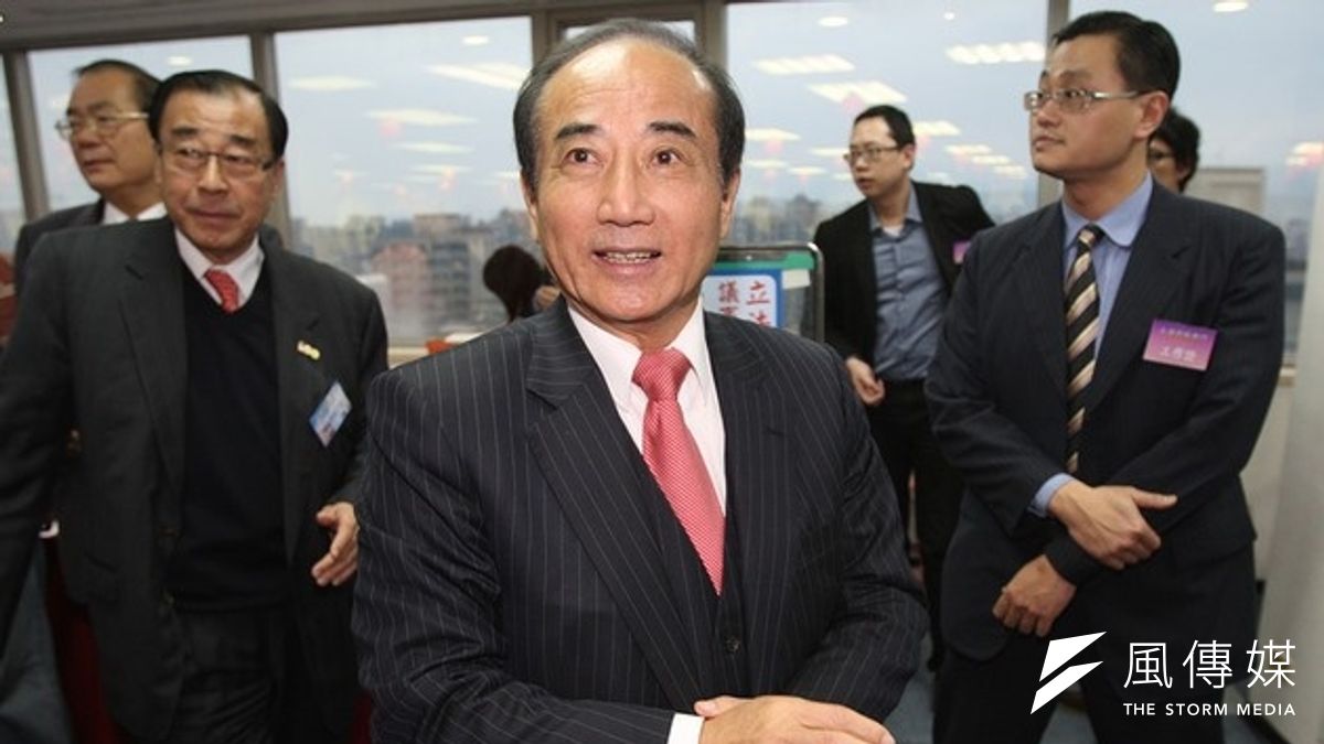 立法院長王金平上午將進入議場。(吳逸驊攝) 立法院長王金平上午將進入議場。(吳逸驊攝)