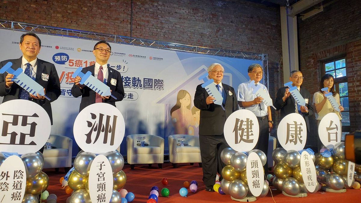 今年9月起國中男生也要納入HPV疫苗公費接種對象,屆時台灣將成為東亞第一個男女共同施打的國家。(黃天如攝) 今年9月起國中男生也要納入HPV疫苗公費接種對象,屆時台灣將成為東亞第一個男女共同施打的國家。(黃天如攝)