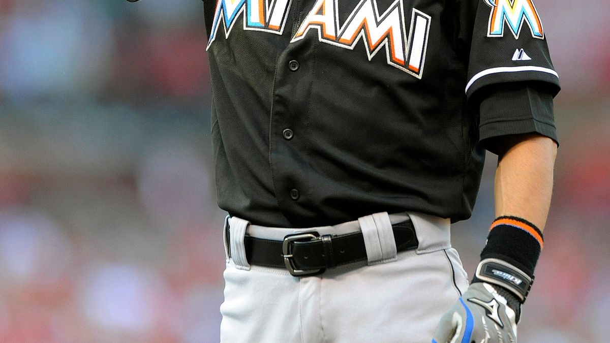 42歲的鈴木一朗7日在美國職棒大聯盟締造「3000安」記錄,成功加入「3000安俱樂部」。(美聯社) 42歲的鈴木一朗7日在美國職棒大聯盟締造「3000安」記錄,成功加入「3000安俱樂部」。(美聯社)