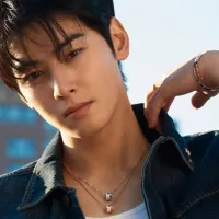 According to the "2026 K-Pop Handsome Male Idol Rankings" released by U.S. voting site KingChoice, three BTS members made the list, alongside new-generation group members such as Stray Kids' Hyunjin and ENHYPEN's Kim Sunoo. The top spot was claimed by a S According to the "2026 K-Pop Handsome Male Idol Rankings" released by U.S. voting site KingChoice, three BTS members made the list, alongside new-generation group members such as Stray Kids' Hyunjin and ENHYPEN's Kim Sunoo. The top spot was claimed by a S