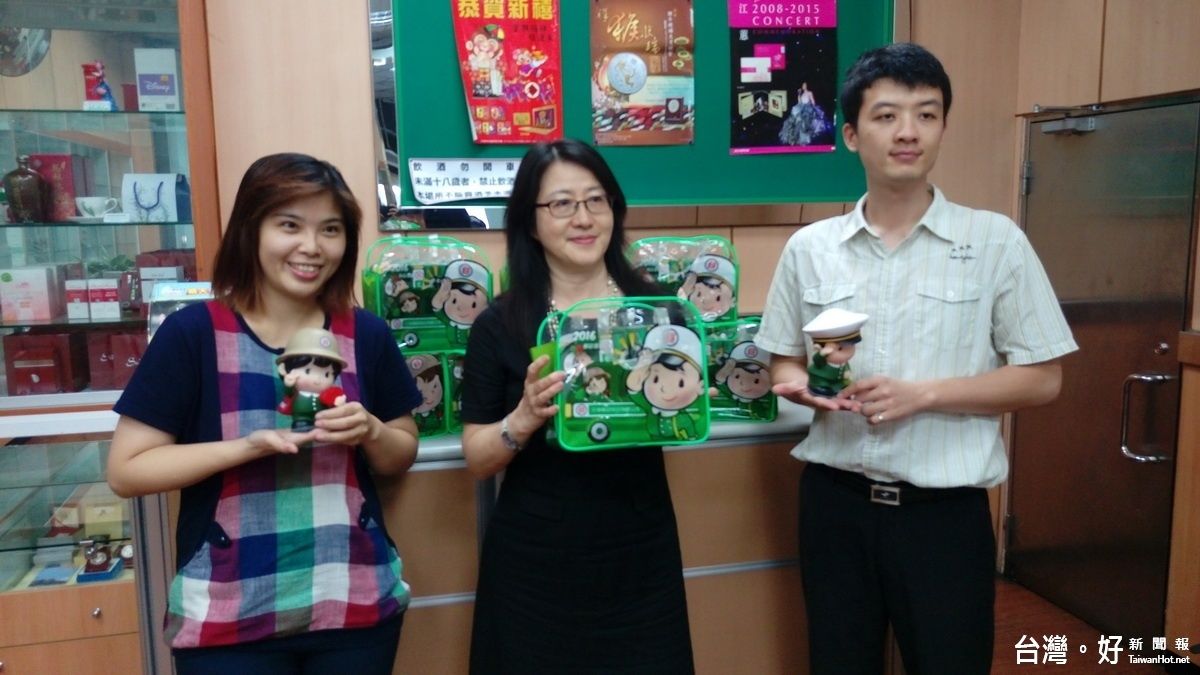 郵政寶寶撲滿組合包開賣 民眾爭相搶購 郵政寶寶撲滿組合包開賣 民眾爭相搶購