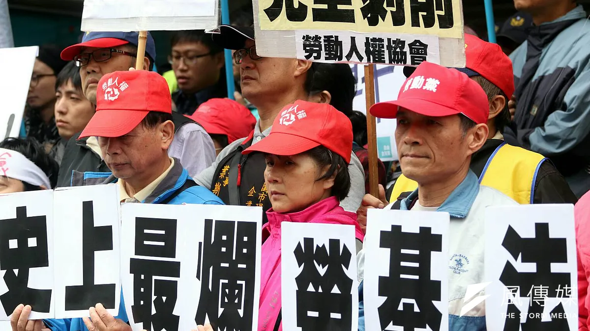 行政院副秘書長何佩珊表示,民進黨從在野時期,比較強調中間偏左、甚至更左的路線,過渡到執政之後,有沒有必要務實往中間調整方向?(資料照,蘇仲泓攝)