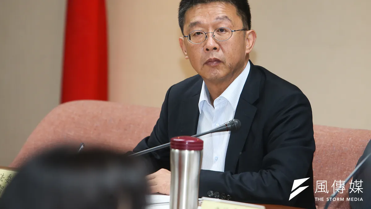 民進黨立委許智傑30日上午出席黨團大會,受訪談到民進黨敗選檢討,許智傑表示「我很尊重菊姐(總統府秘書長陳菊),她這麼辛苦,我們看了也很難過。」(資料照,陳明仁攝) 民進黨立委許智傑30日上午出席黨團大會,受訪談到民進黨敗選檢討,許智傑表示「我很尊重菊姐(總統府秘書長陳菊),她這麼辛苦,我們看了也很難過。」(資料照,陳明仁攝)