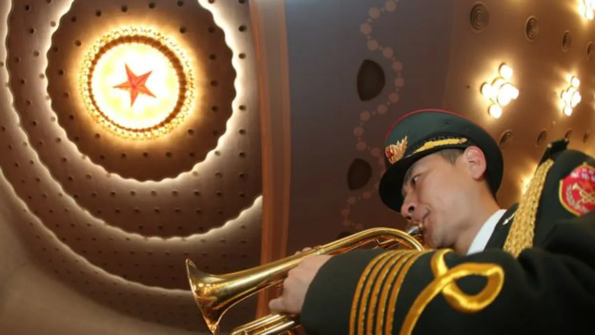 一些重點政策在兩會之前很早就已經定了下來。(BBC中文網)