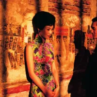 《九龍城寨之圍城》上映後,很多人才第一次如此具體地看見九龍城寨。(圖/取自imdb) 《九龍城寨之圍城》上映後,很多人才第一次如此具體地看見九龍城寨。(圖/取自imdb)