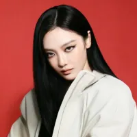 国際ファン投票サイト「KingChoice」が発表した「Most Popular Chinese Idols 2026」で、肖戦が1位に輝いた。NCTとWayVの元メンバー、ルーカスが2位、王一博、ニンニン、クンがそれぞれ3~5位に入った。(写真/Instagramより) 国際ファン投票サイト「KingChoice」が発表した「Most Popular Chinese Idols 2026」で、肖戦が1位に輝いた。NCTとWayVの元メンバー、ルーカスが2位、王一博、ニンニン、クンがそれぞれ3~5位に入った。(写真/Instagramより)