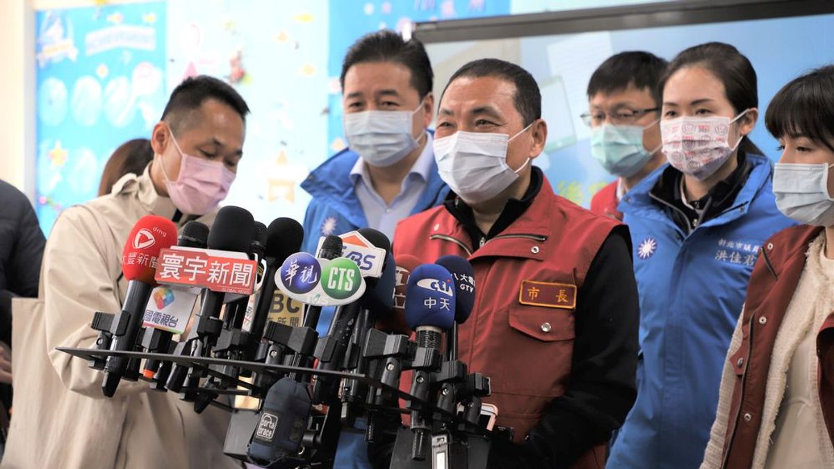 新北市長侯友宜強調,若安親班補習班防疫沒有做好,將立即勒令他們停課。(圖/新北市教育局提供) 新北市長侯友宜強調,若安親班補習班防疫沒有做好,將立即勒令他們停課。(圖/新北市教育局提供)