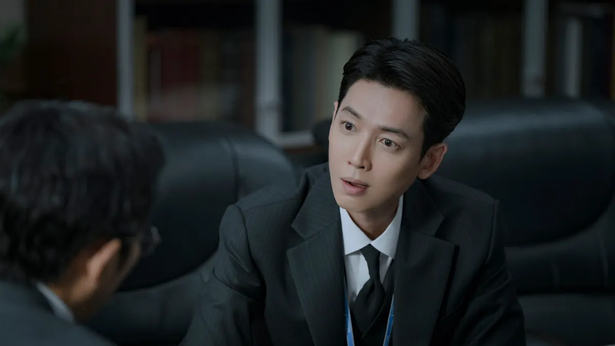 tvN全新週末劇《公益律師》(PRO BONO),已於12月6日正式首播,並同步在Netflix上線。(圖/取自imdb) tvN全新週末劇《公益律師》(PRO BONO),已於12月6日正式首播,並同步在Netflix上線。(圖/取自imdb)