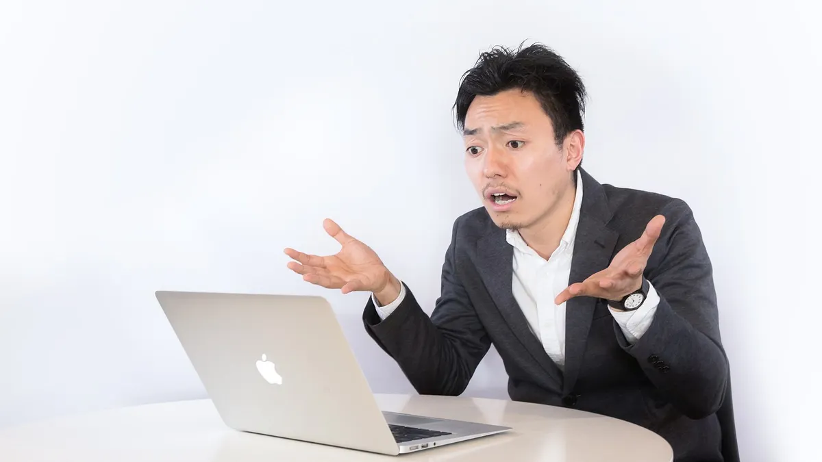 究竟是誰對誰錯怎麼溝通有那麼大落差!(圖/pakutaso) 究竟是誰對誰錯怎麼溝通有那麼大落差!(圖/pakutaso)