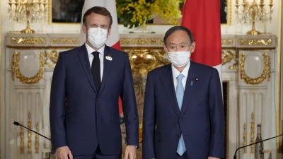 2021年7月24日,日本首相菅義偉和法國總統馬克宏會談(AP)