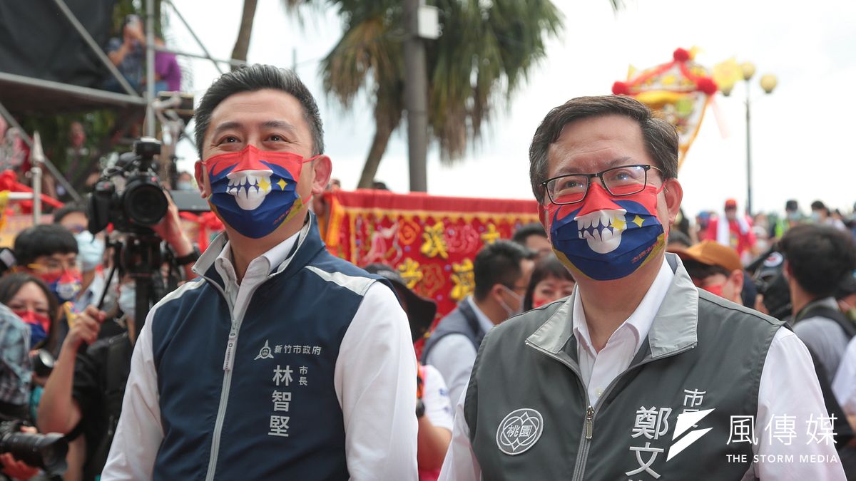 台灣指標調查研究公司公布年底桃園市長選舉最新民調,國民黨提名人張善政以31.3%支持度,領先民進黨提名人林智堅(左)24.7%、民眾黨提名人賴香伶8.1%。(資料照,顏麟宇攝) 台灣指標調查研究公司公布年底桃園市長選舉最新民調,國民黨提名人張善政以31.3%支持度,領先民進黨提名人林智堅(左)24.7%、民眾黨提名人賴香伶8.1%。(資料照,顏麟宇攝)