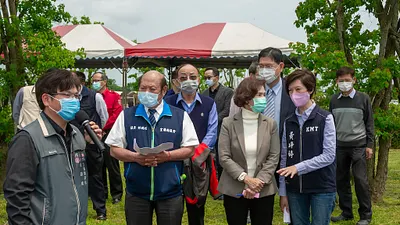 宜蘭縣長林姿妙率縣府團隊到基地視察,督促相關單位如期完工。(圖/宜蘭縣政府提供)