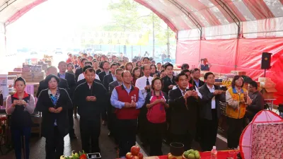 南市議會辦法會追悼登革熱往生者 李全教擔任主獻官