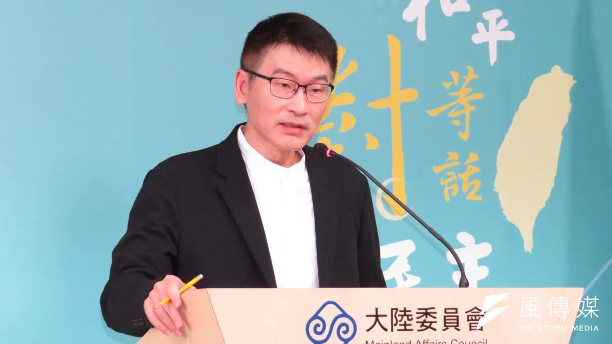 台灣在保有民主、司法終審權、防衛軍力等前提下,願意接受統一?梁文傑親上火線回應,他認為這些條件中共不會答應。(楊騰凱攝)
