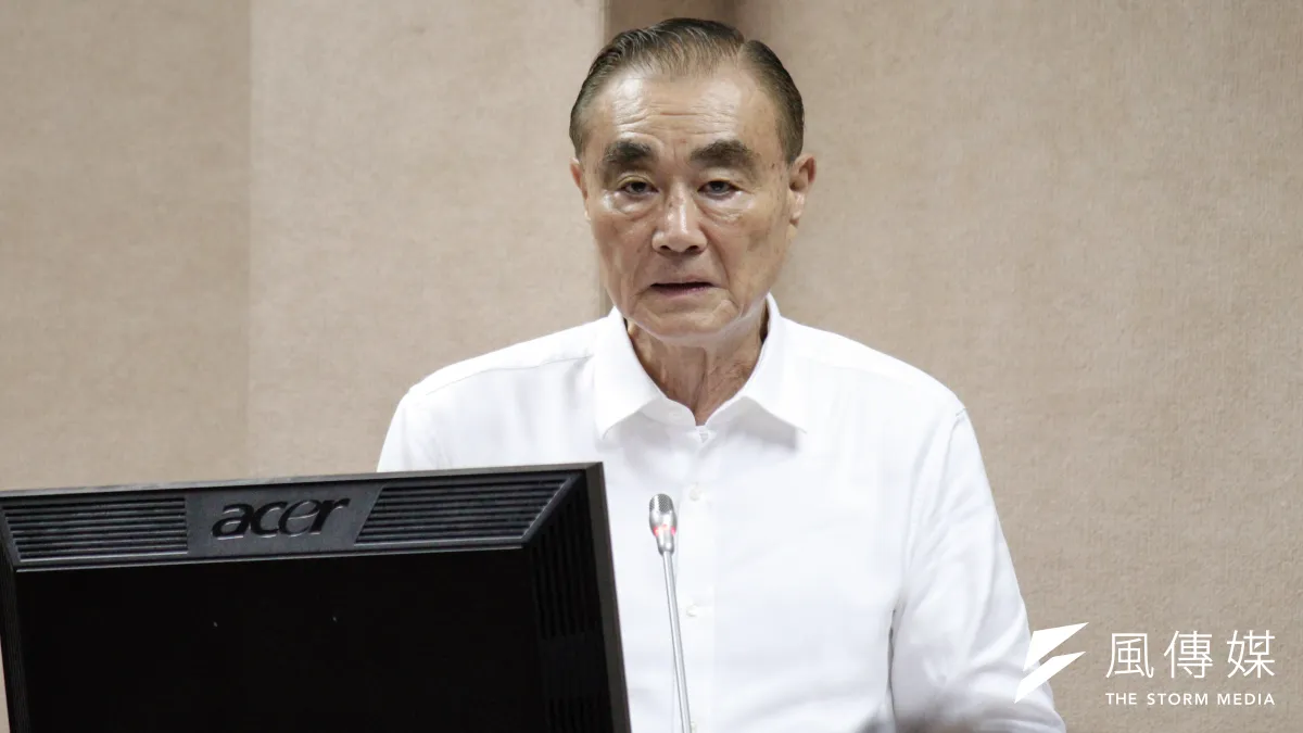 國防部長馮世寬在立法院就雄三飛彈誤射事件報告並備質詢。(甘岱民攝)