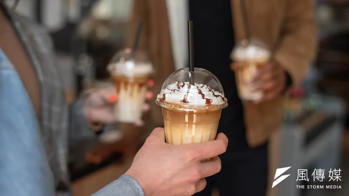 一家洛杉磯星巴克引發嚴重辱警爭議。示意圖。(資料照,取自FREEPIK)